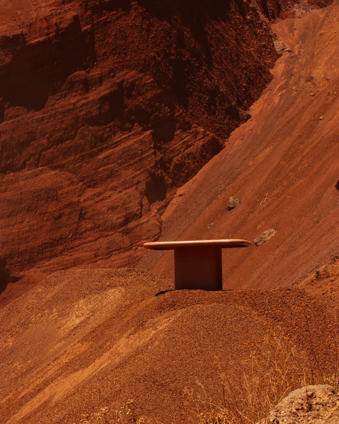 Dolmen Table