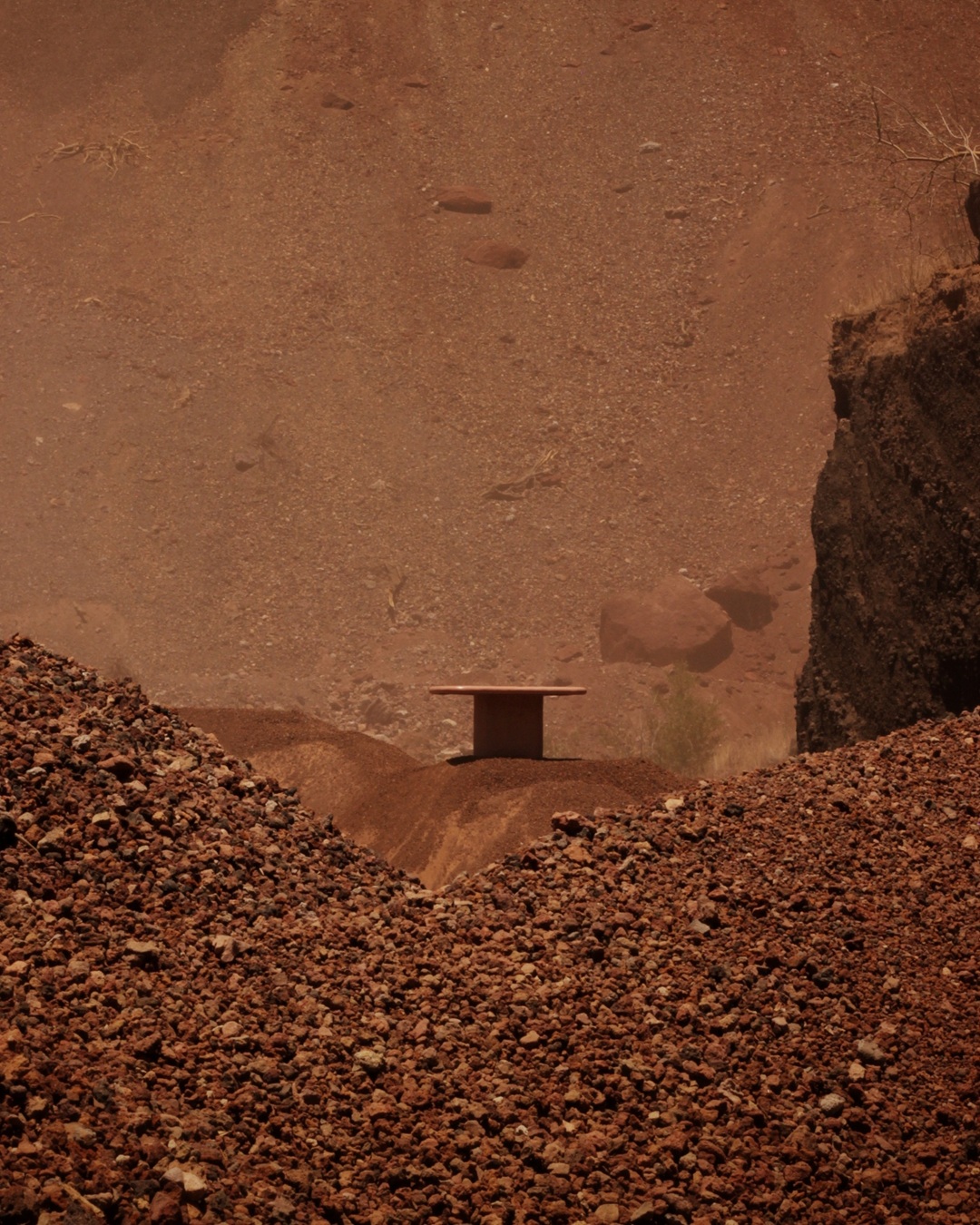 Dolmen Table
