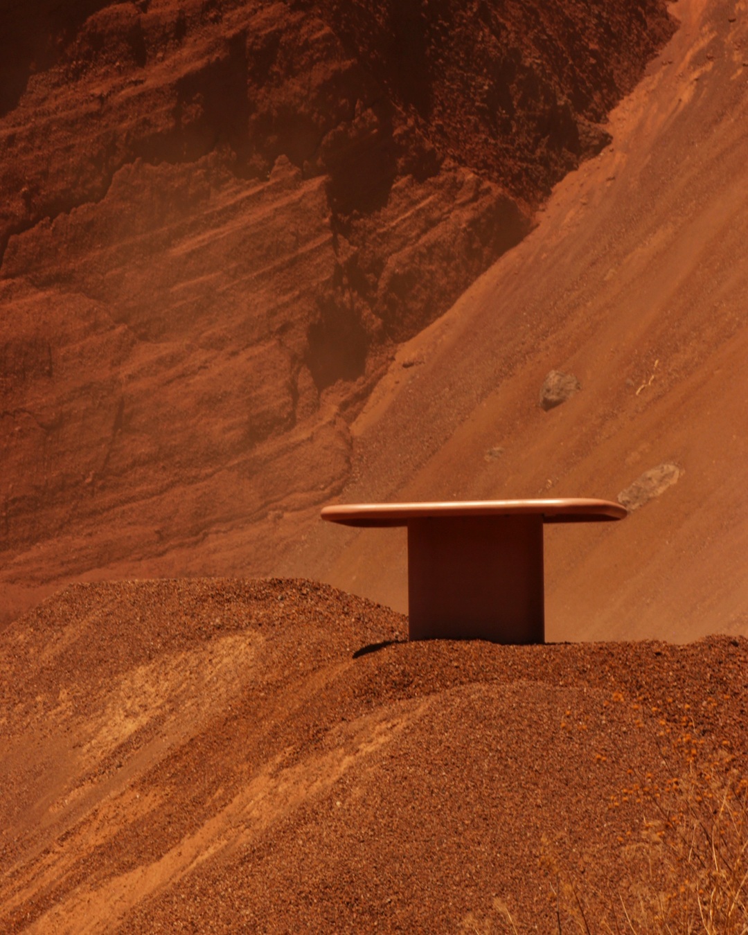 Dolmen Table